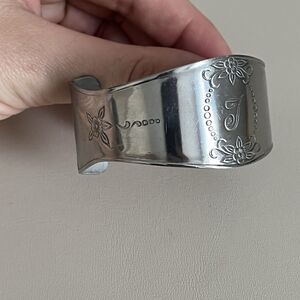 Custom Craft Stainless Steel Wide Silver Cuff w Floral Detail Curvise Letter T
